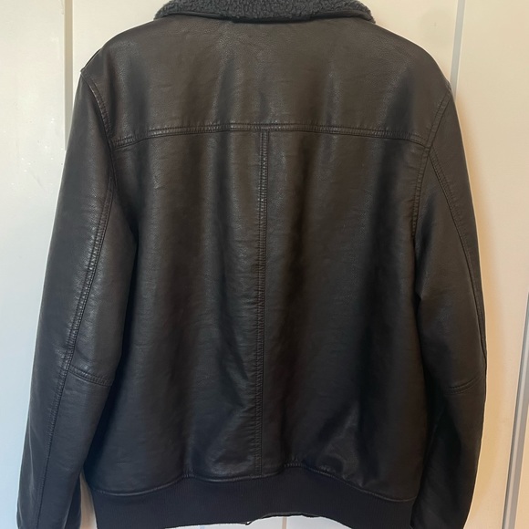 Tommy Hilfiger Faux Leather Jacket - NEVER WORN - M - Picture 8 of 8